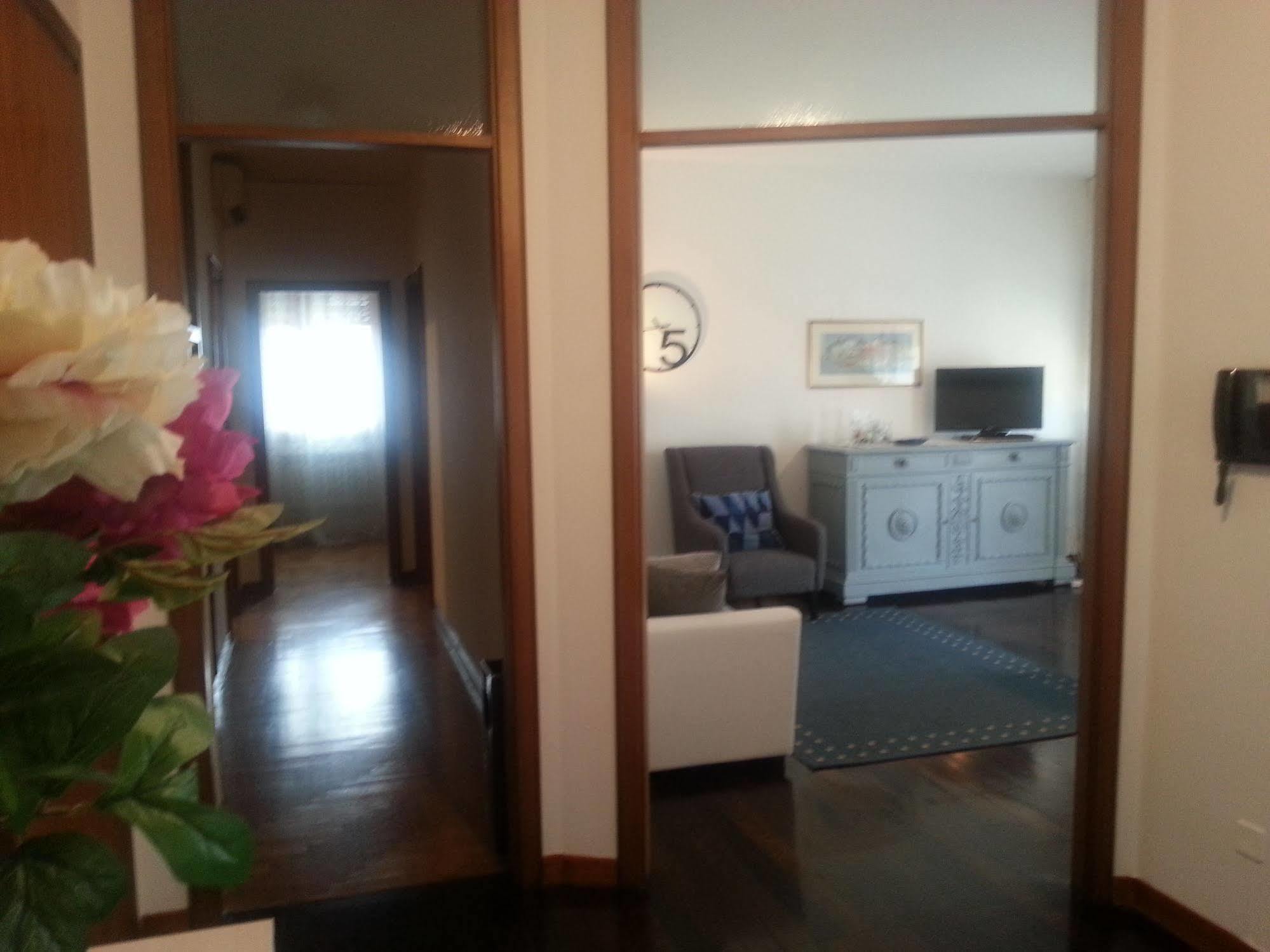 Appartamento Con 2 Camere E Garage Privato! Падуя Екстер'єр фото